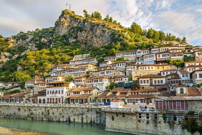 Berat - History and Medieval Art - Private tour from Tirana - Berat in one day: the view that earns the trip