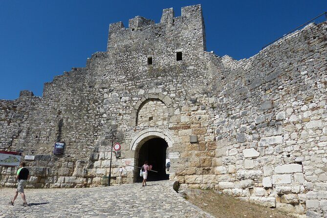 Day tour of Berat UNESCO city , castle and Belshi Lake - The heritage-house meal stop: where history turns into dinner
